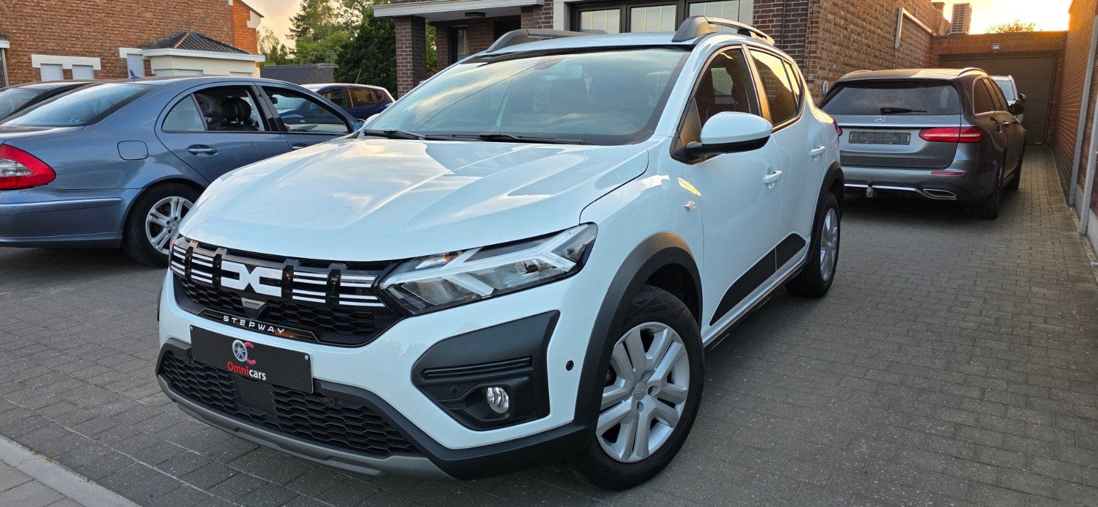 Dacia Sandero Stepway Nouveau modèle à seulement 15 000 km +, Achat, Euro 6, Entreprise, Garantie prolongée