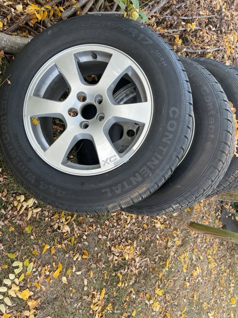4 jantes en alliage Volvo de 17 po/pneus d'hiver Continental, Autos : Pièces & Accessoires, Pneus hiver, 17 pouces, Enlèvement
