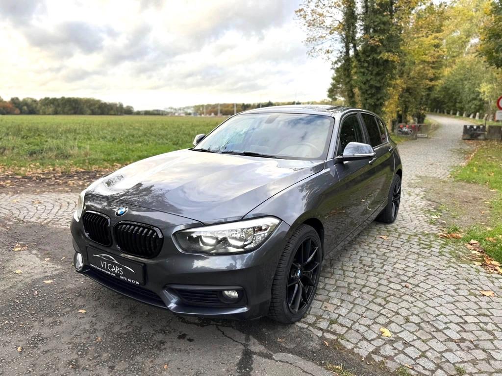 BMW 116I / NAVI / CRUISE CONTROL / PRIVACY GLASS / GARANTIE, Autos, Argent ou Gris, Achat, Euro 6, Entreprise