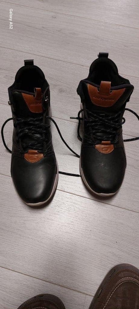 SKECHERS WATERBESTENDIGE KLASSIEKE SNEAKERS, Kleding | Heren, Schoenen, Ophalen, Zwart, Zo goed als nieuw, Sneakers