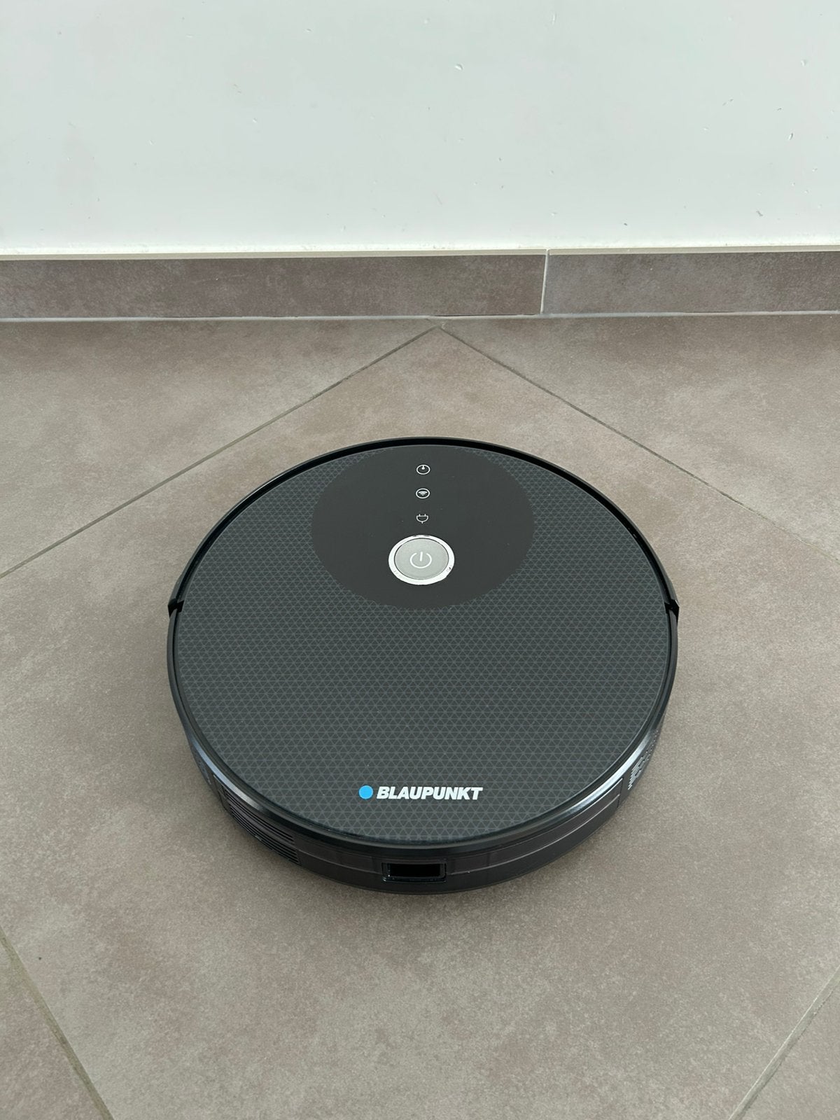 Blaupunkt Bluebot XBOOST Robotstofzuiger + afstandsbediening, Stille werking, Overige merken, Ophalen of Verzenden, Zo goed als nieuw