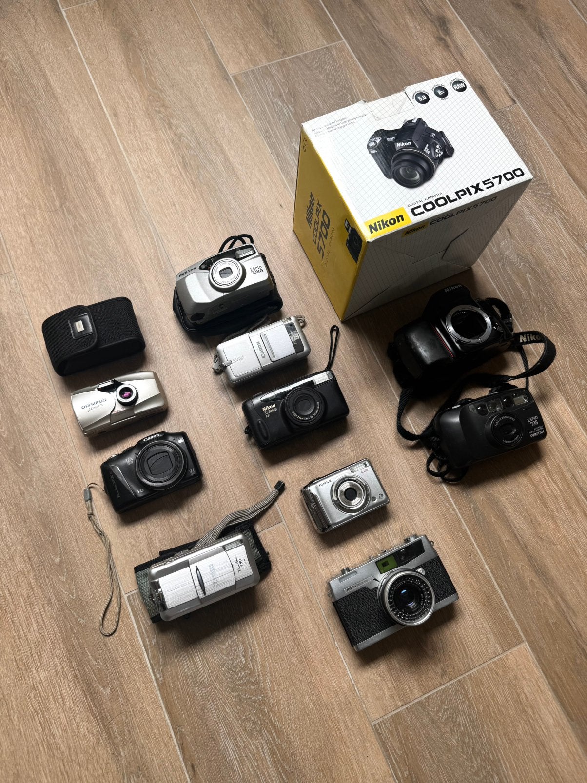 Lot Camera’s | Nikon CoolPix, Canon,…, Audio, Tv en Foto, Fotocamera's Digitaal, Ophalen of Verzenden, Gebruikt, Canon