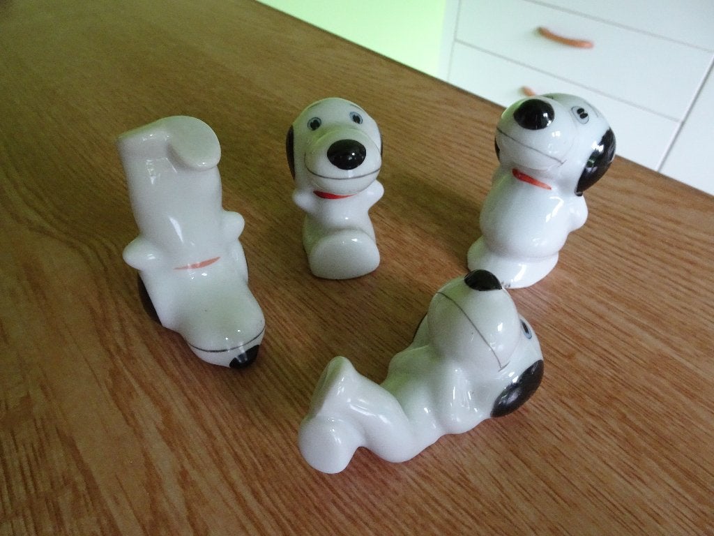 4 Figurines en porcelaine - Snoopy, Enlèvement ou Envoi, Comme neuf, Autres types