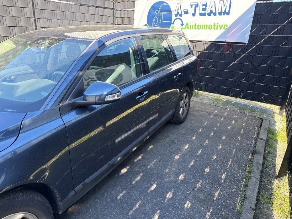 PORTE AVANT GAUCHE Volvo V70 (BW) (|32228890|), Info@volvocars.com, Volvo Car Germany GmbH, Porte, Avant