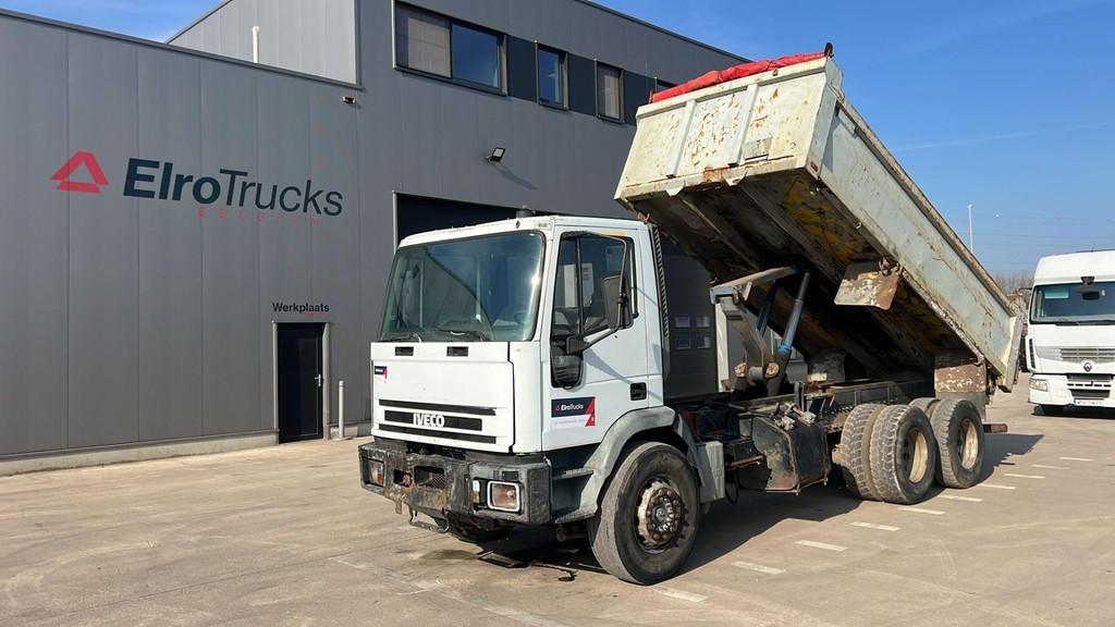Iveco Eurocargo 260 E 27 (MANUAL PUMP / POMPE MANUELLE / 6X4, Auto's, Vrachtwagens, Euro 2, Achterwielaandrijving, Overige kleuren