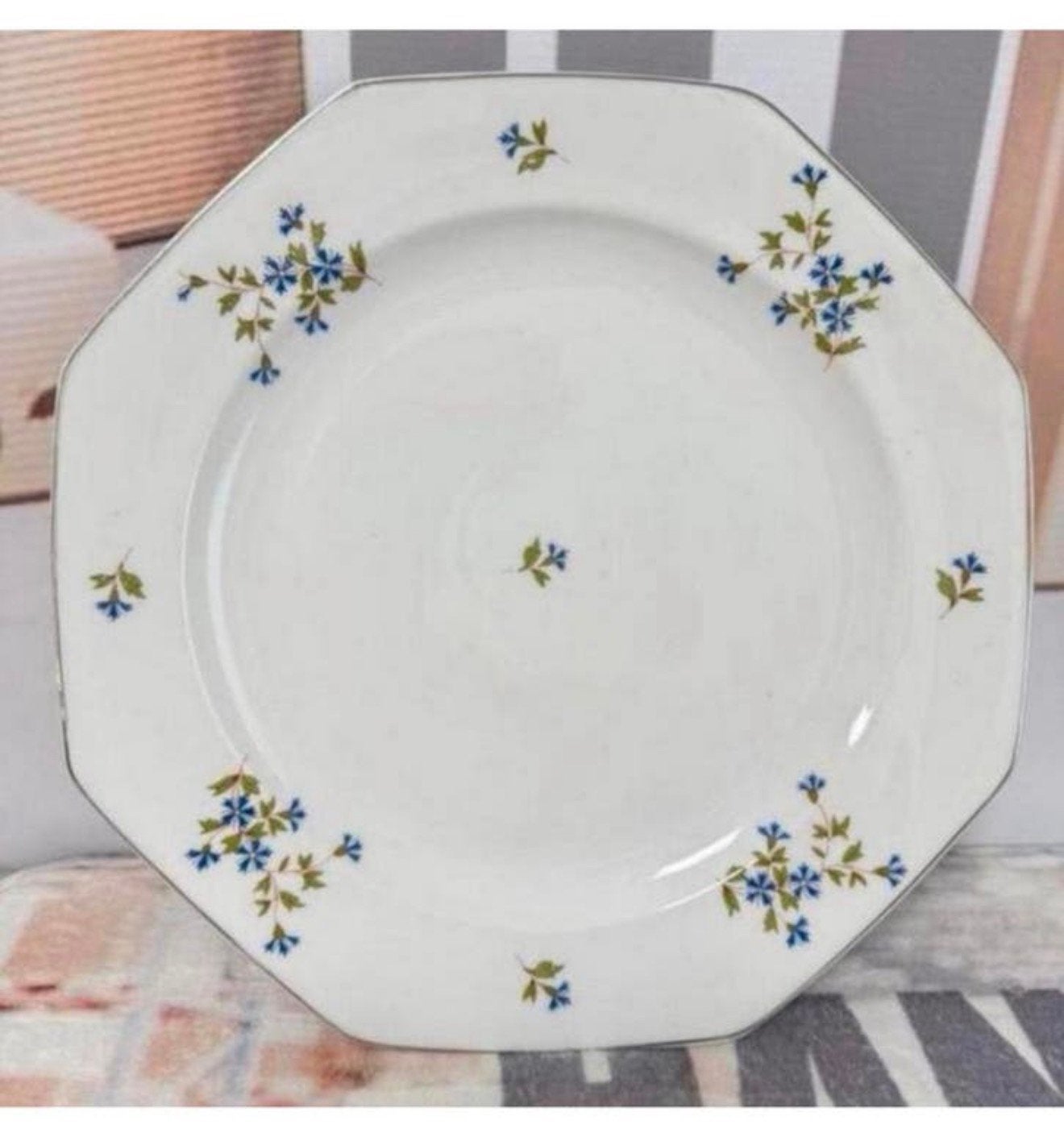 Assiette française ancienne de 1910 32cm Limoges de Barbeaux, Enlèvement ou Envoi