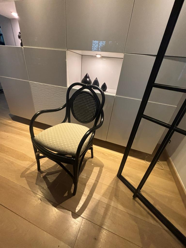 Rotan stoel, Ophalen, Zo goed als nieuw, Zwart