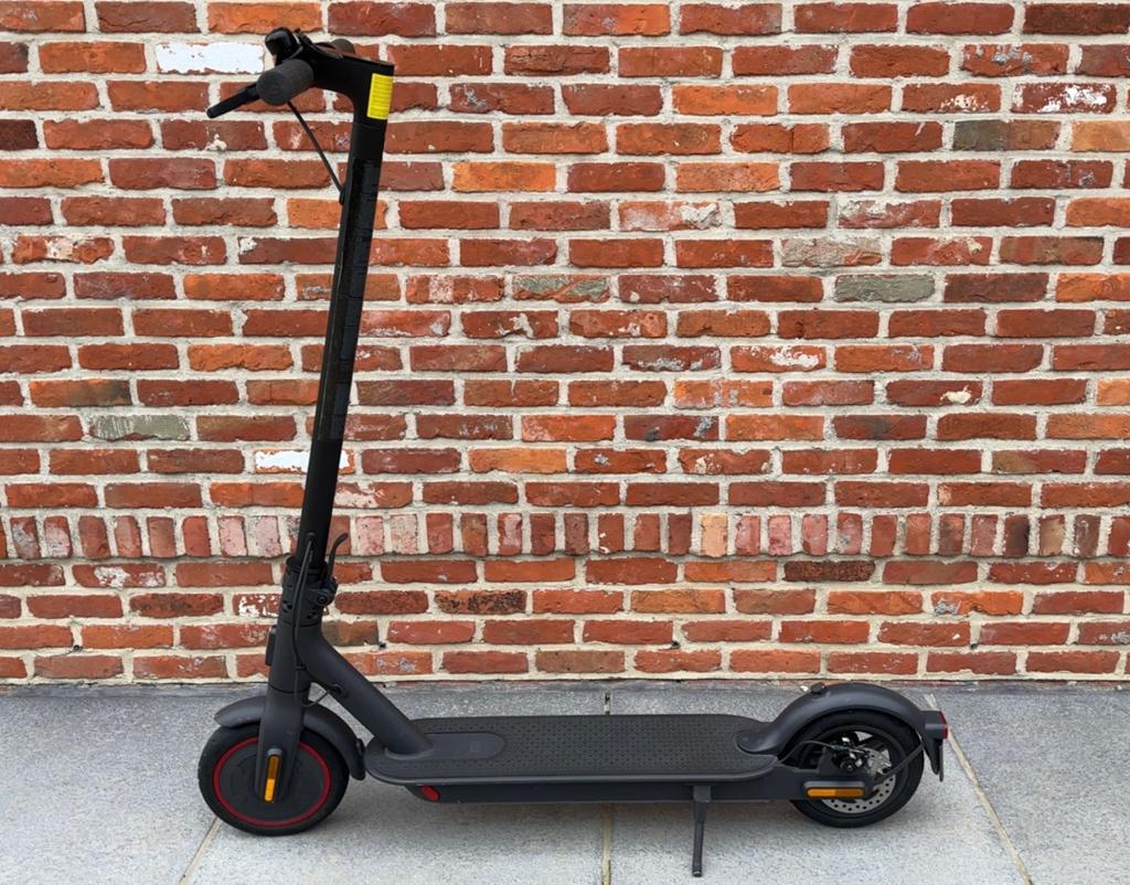 Xiaomi Pro 2, Enlèvement, Comme neuf, Step électrique (E-scooter)