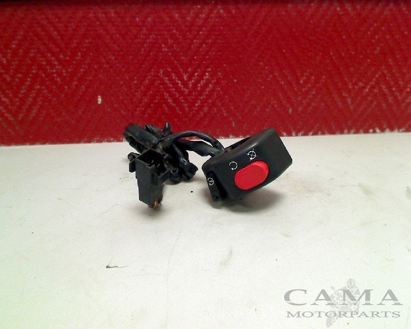 STUURSCHAKELAAR RECHTS Daytona 675 2006-2008 (VIN: 381274), Motoren, Dhr. S. di Majo, Gebruikt, Info@cama-motorparts.nl, P.J. Troelstraweg 8 8
3144 CX  MAASSLUIS, NL