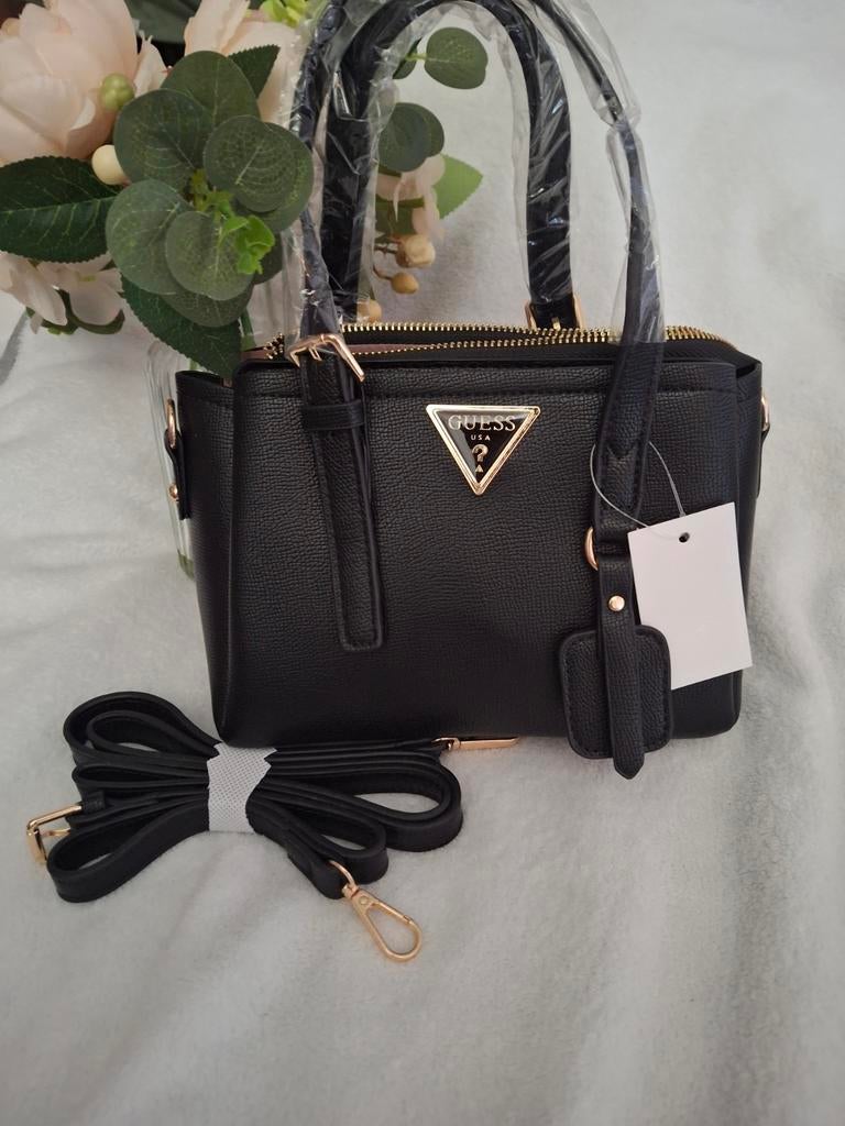 Très beau sac Guess neuf