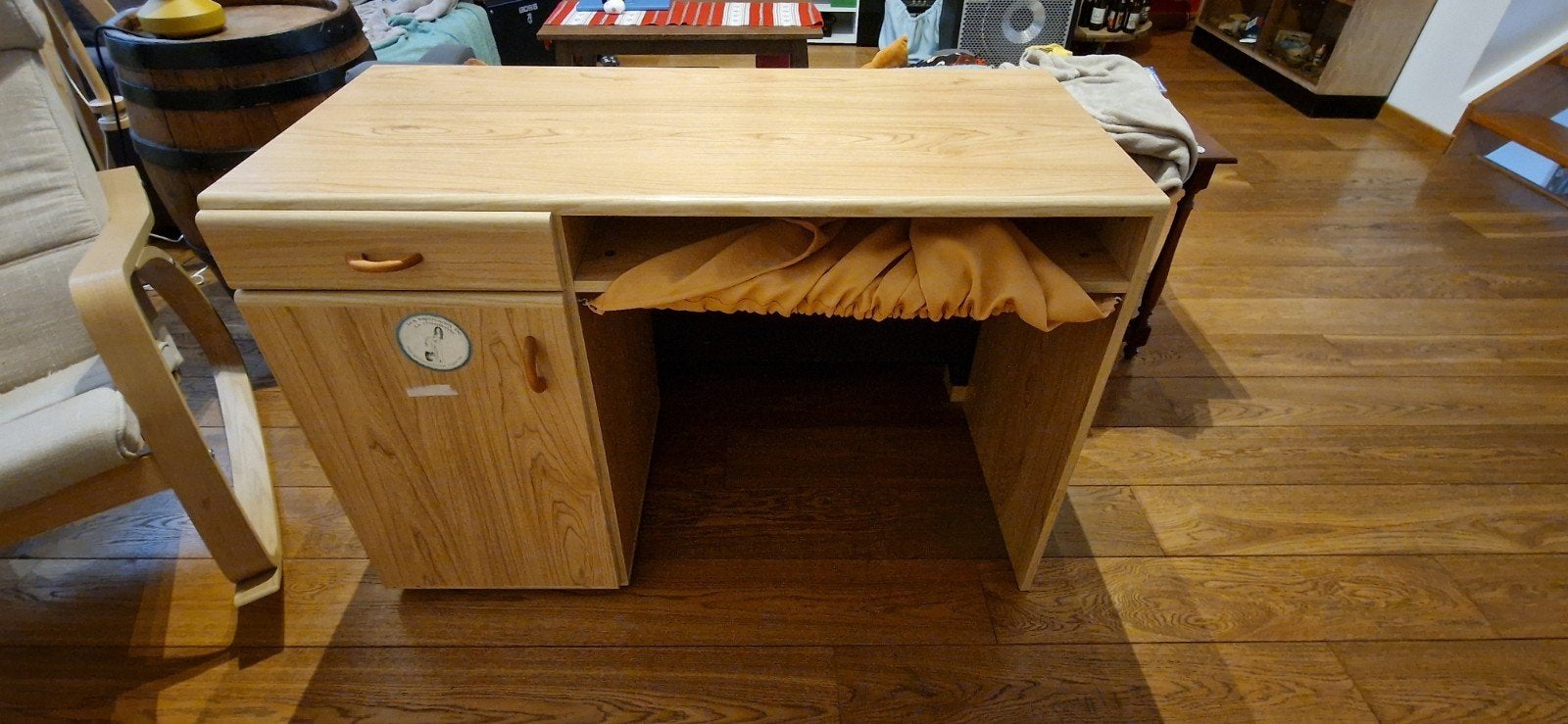 Bureau ou meuble de rangement, Maison & Meubles, Enlèvement, Utilisé