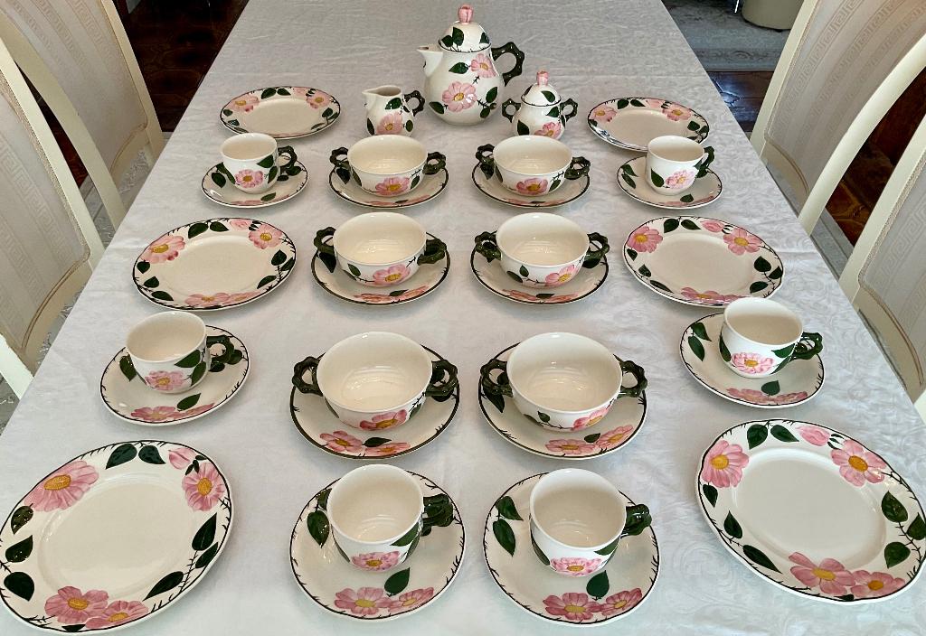 Villeroy Boch Wildrose  33 pièces 6 personnes, Ophalen