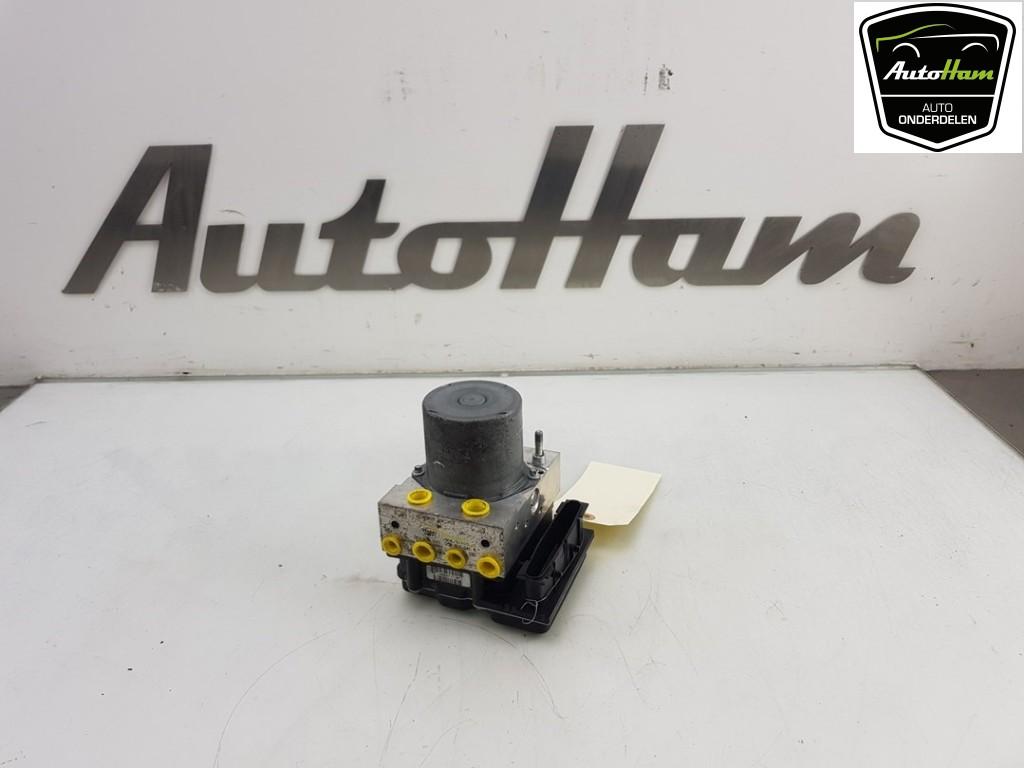 ABS POMP Land + Range Rover Range Rover Sport (LS), Gebruikt, Land Rover
