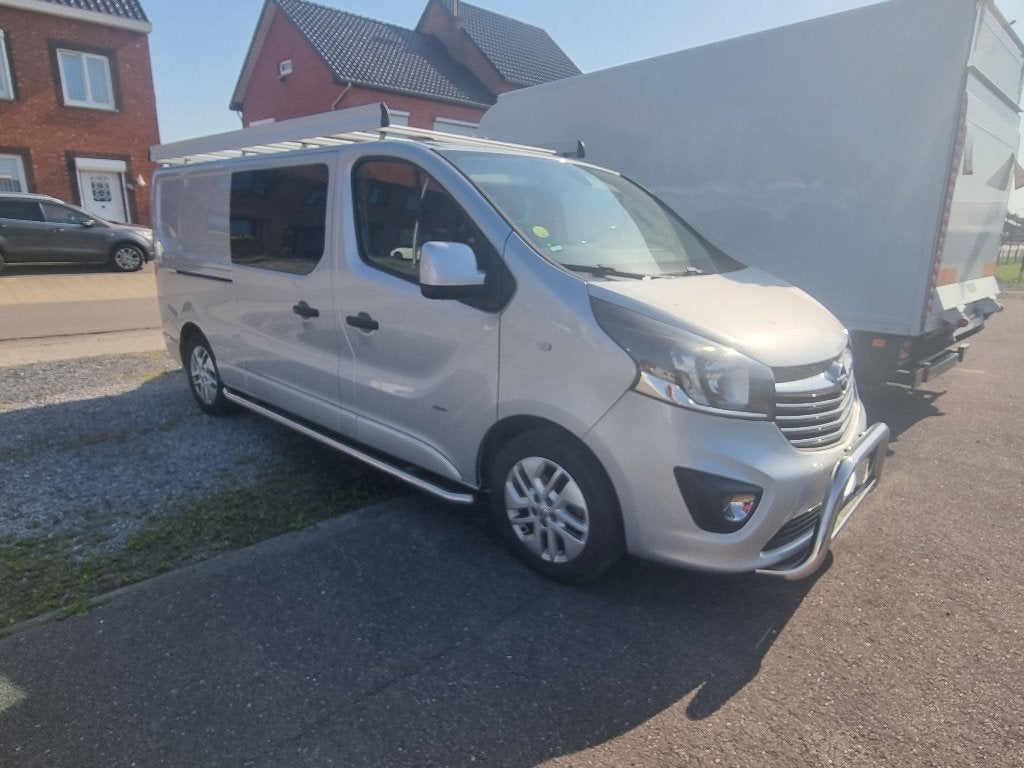 Opel vivaro, Voorwielaandrijving, Euro 5, Zwart, 4 cilinders
