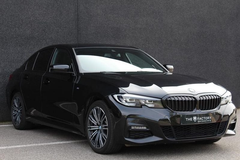 BMW Série 3, Auto's, Automaat, 4 deurs, 4 cilinders, Leder en Stof
