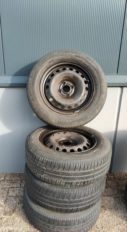 Banden Bridgestone B250 195/65R15 91T - (4 stuks) - 06225, Ophalen, Gebruikt