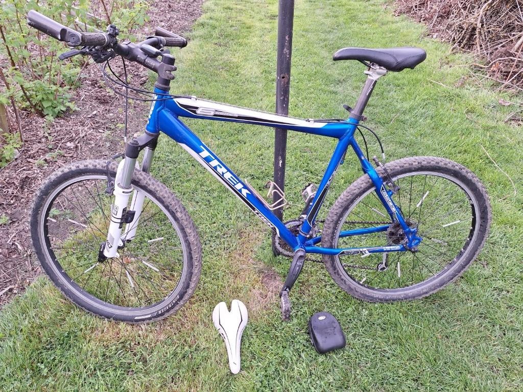 Vélo de montagne TREK avec selle supplémentaire, Enlèvement, Hommes, Trek, VTT semi-rigide