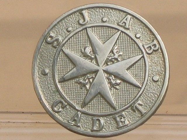 British St Johns ambulance brigade cadet badge WW2, Collections, Objets militaires | Seconde Guerre mondiale, Armée de terre, Envoi