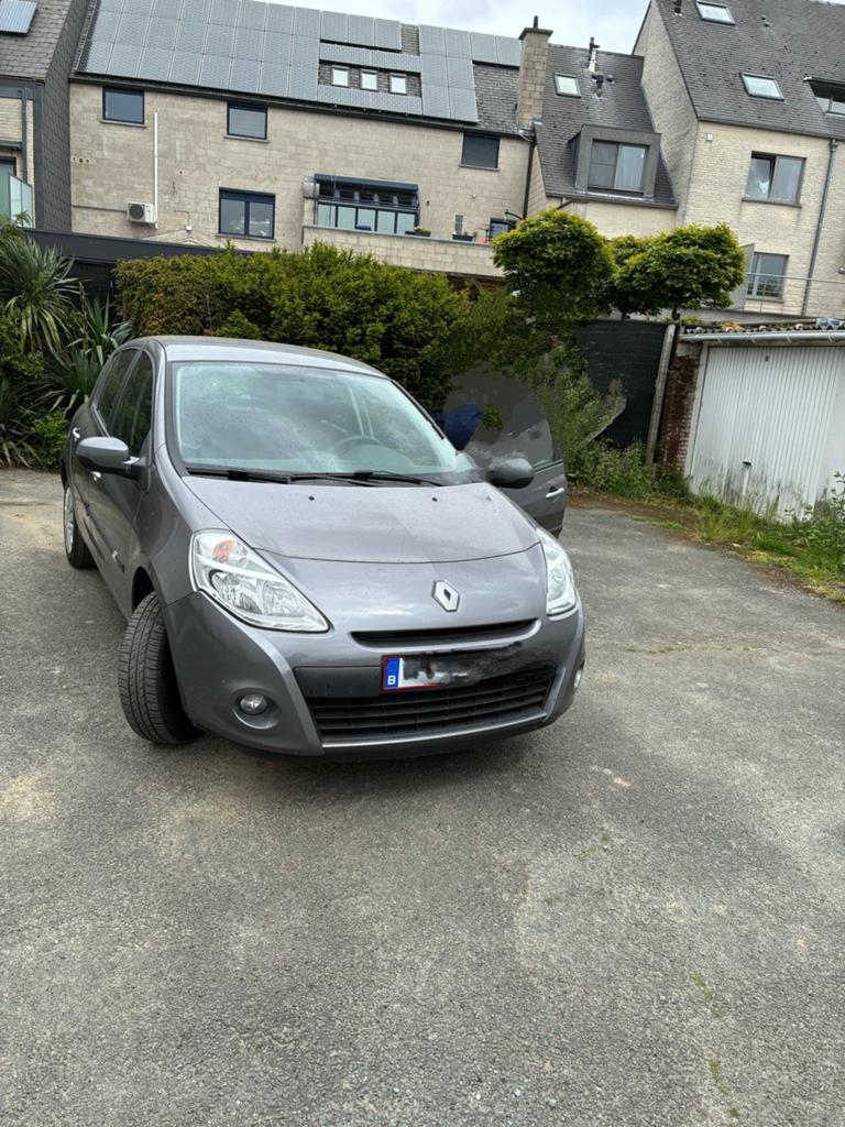 Renault Clio 14000 km, Auto's, Renault, Euro 5, Handgeschakeld, Clio, Particulier