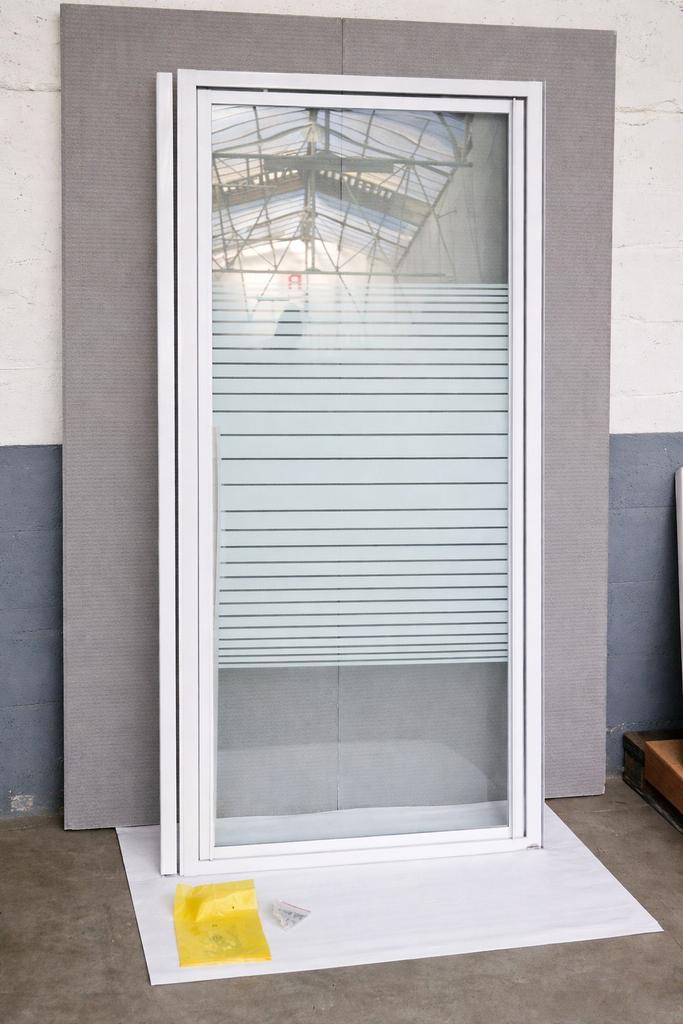 Porte de douche en verre sérigraphié — 190 x 81 cm, Bricolage & Construction, Enlèvement ou Envoi