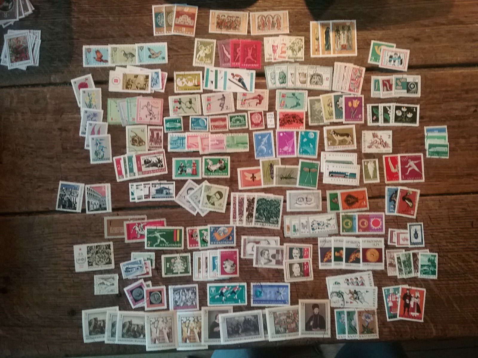 BULGARIE: GROS LOT DE SÉRIES/TIMBRES  DES ANNEES 60/70, Enlèvement ou Envoi, Bulgarie