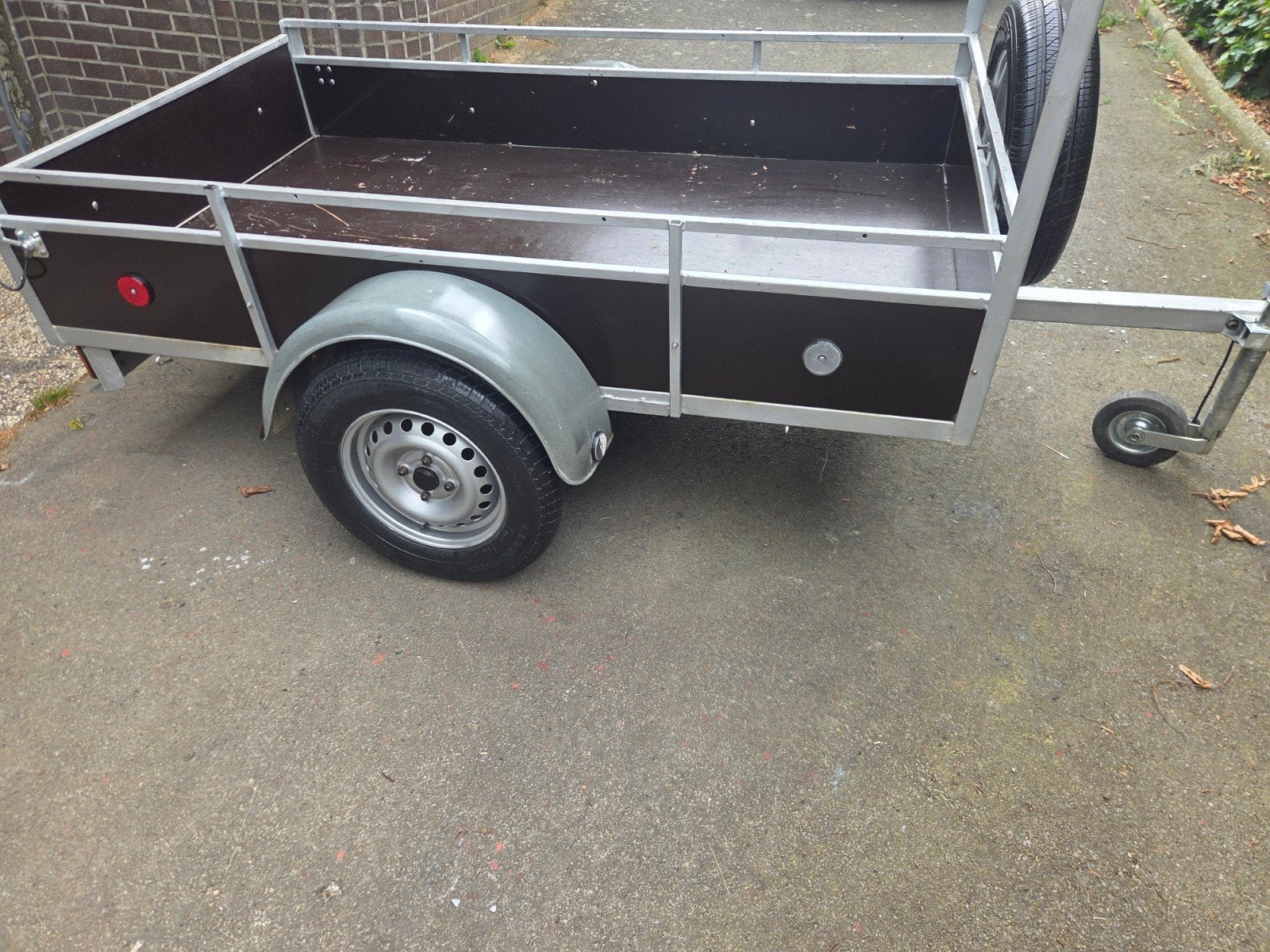 Aanhangwagen, Ophalen