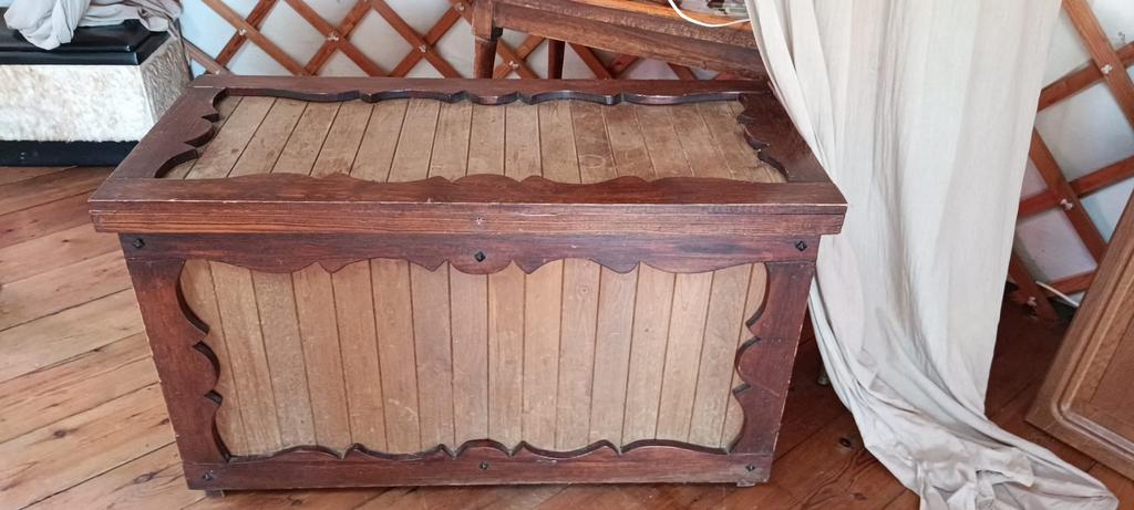Étui à couverture en bois, Enlèvement, Utilisé