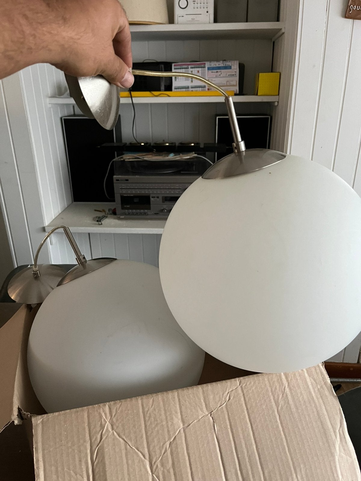 2 identitieke ronde lampen, TV, Hi-fi & Vidéo, Antennes paroboliques, Enlèvement, Comme neuf