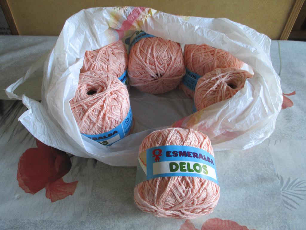 wol zalmkleurig 50 gram, Hobby en Vrije tijd, Ophalen of Verzenden, Nieuw, Breien of Haken, Wol of Garen