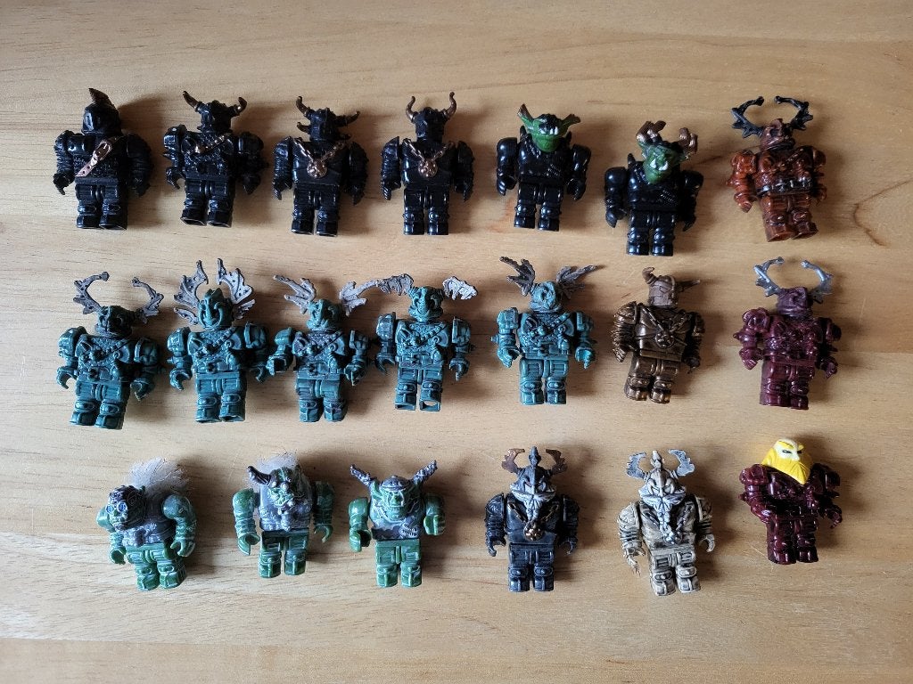Lot de 20 personnages Mega Bloks Dragons, Enfants & Bébés, Jouets | Duplo & Lego, Enlèvement