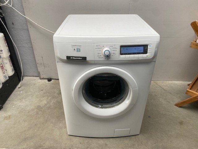(15) Wasmachine Electrolux 7 kg 1400 tr., Elektronische apparatuur, Ophalen