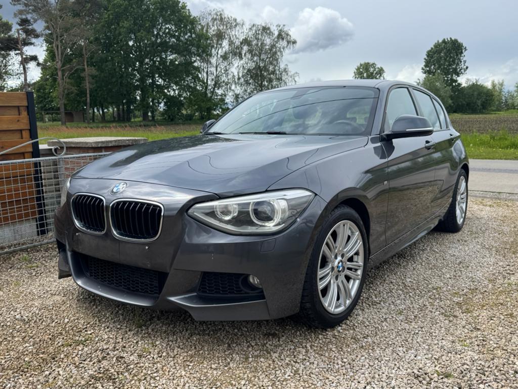BMW 116d M Performance Automaat – 85 kW– Dealer Onderhouden!, Autos, Alcantara, Automatique, Particulier, Cruise Control
