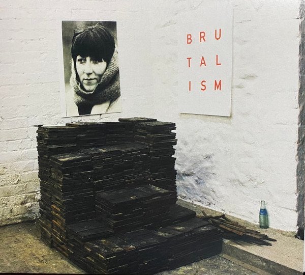 cd new: IDLES - Brutalism (2017 - remaster/digipak), CD & DVD, Digipak, Rock alternatif, Enlèvement ou Envoi, Neuf, dans son emballage