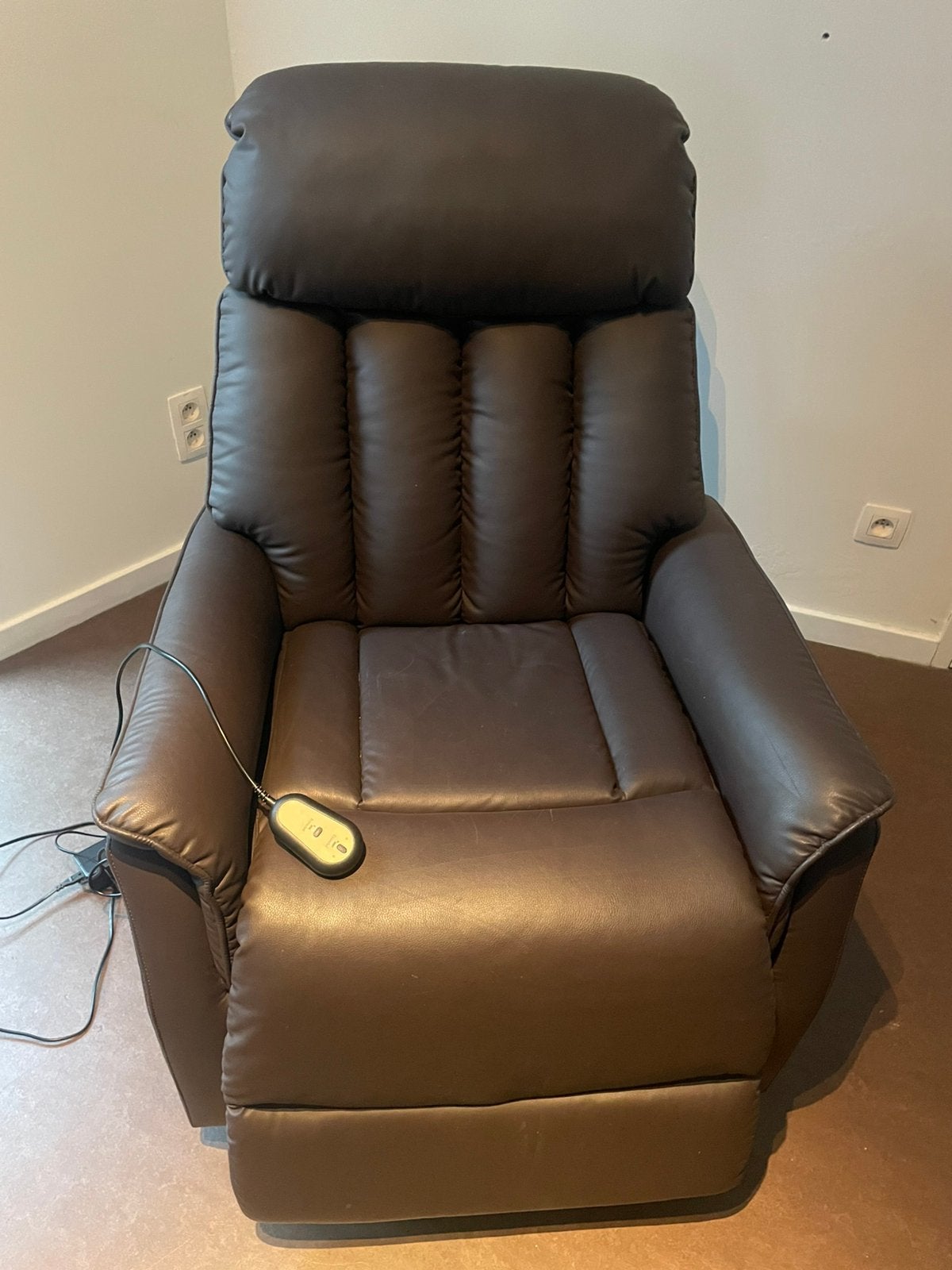 Fauteuil, fonction couchée et fonction de démarrage, 75 à 100 cm, Comme neuf, Enlèvement, 75 à 100 cm