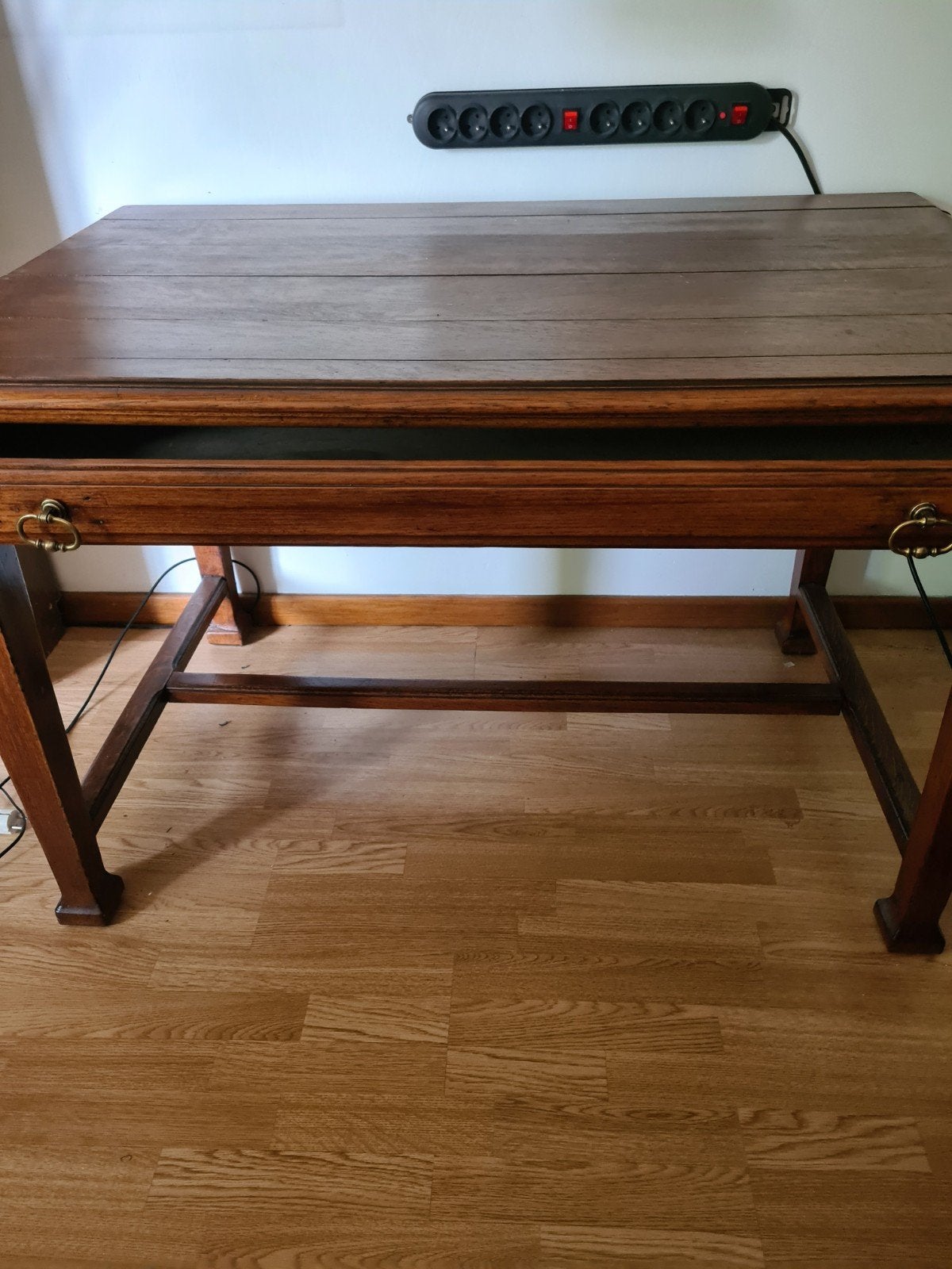 Antieke bureautafel + stoel, Huis en Inrichting, Ophalen