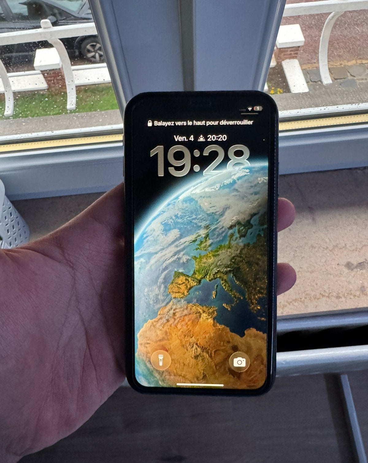 Iphone 11 128 gb avec boite + facture, Télécoms, Téléphonie mobile | Apple iPhone, 128 GB, 75 %, Enlèvement, Noir