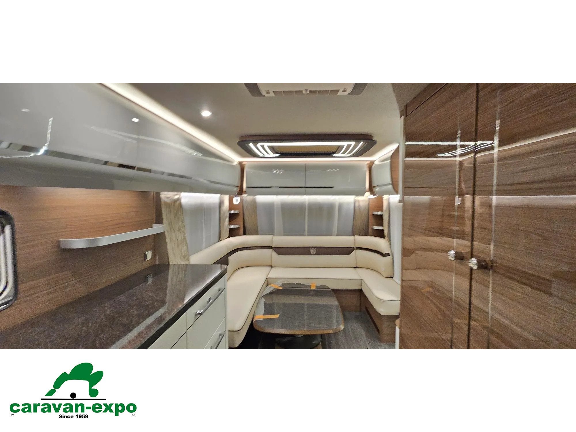 TABBERT BELLINI 570, Caravanes & Camping, Jusqu'à 4, Entreprise, Tabbert, 5 à 6 mètres