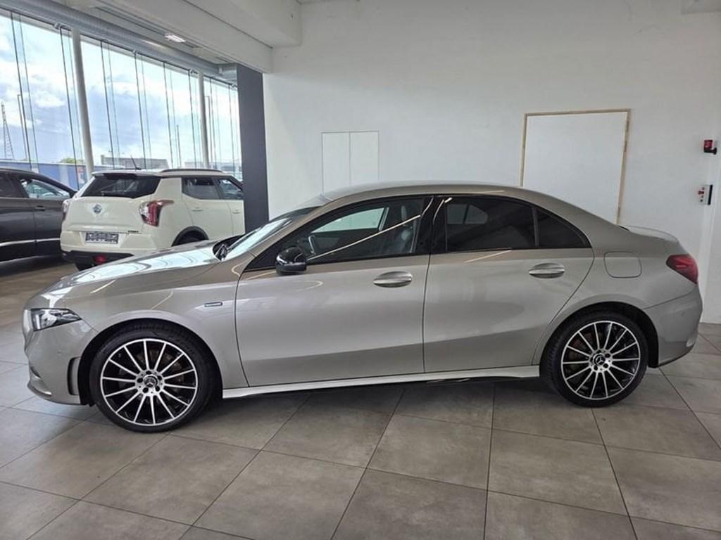 Mercedes-Benz A 250e AMG, Memory Seat, Multi Beam Lights, S, Autos, Achat, Euro 6, Noir, Automatique