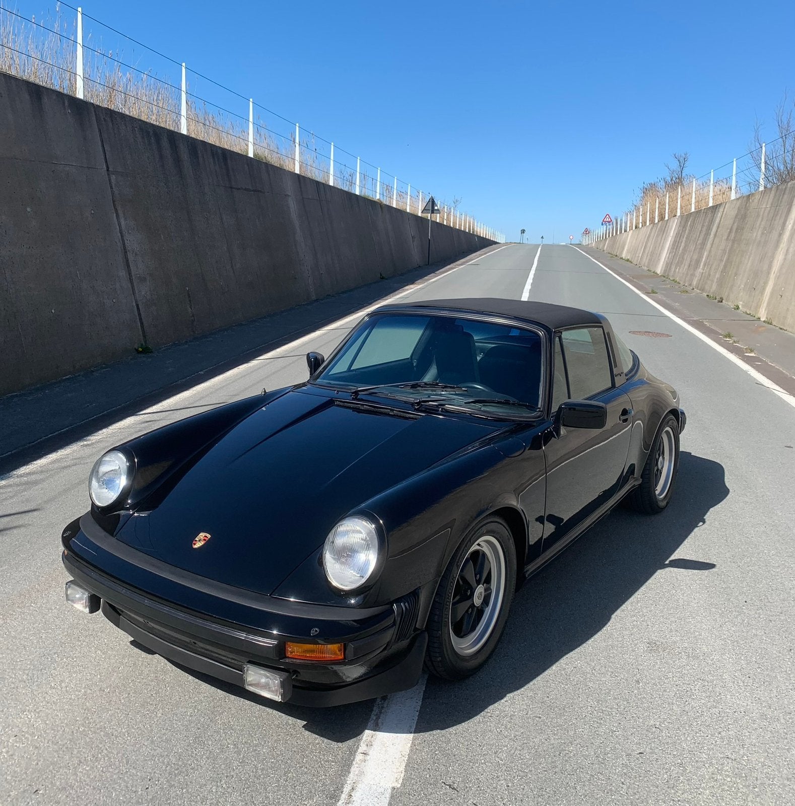 Porsche 911 SC targa, Auto's, Porsche, Achterwielaandrijving, Zwart, Zwart, Handgeschakeld