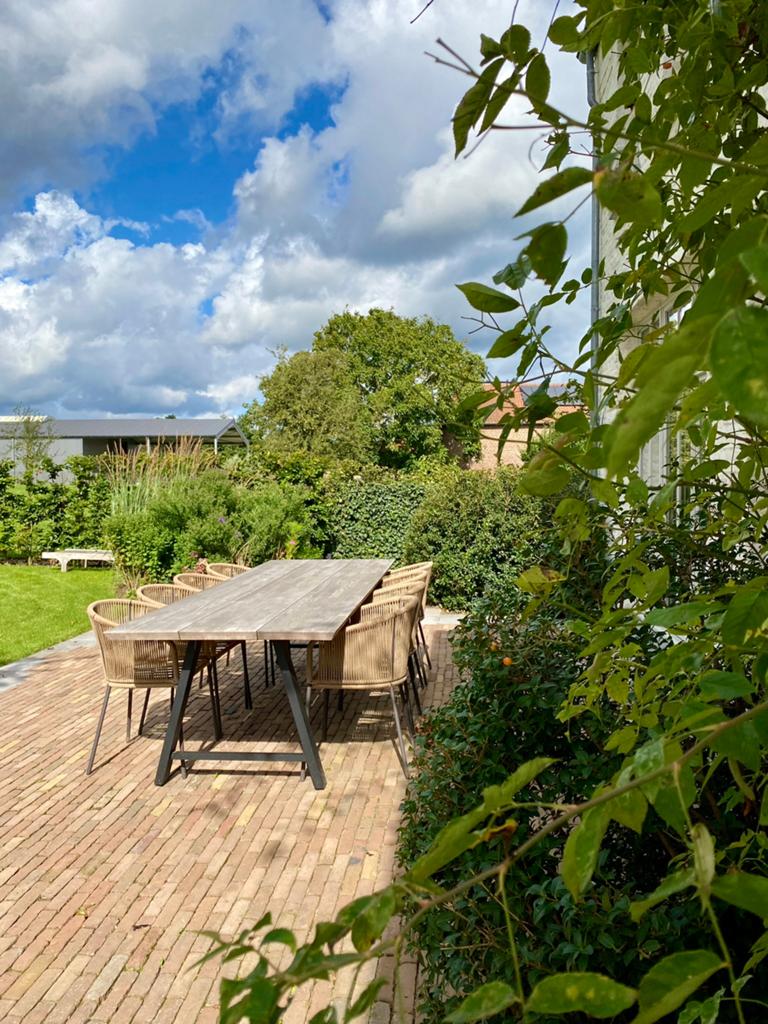 Ensemble de table de jardin Vincent Sheppard avec 10 chaises, Enlèvement, Comme neuf