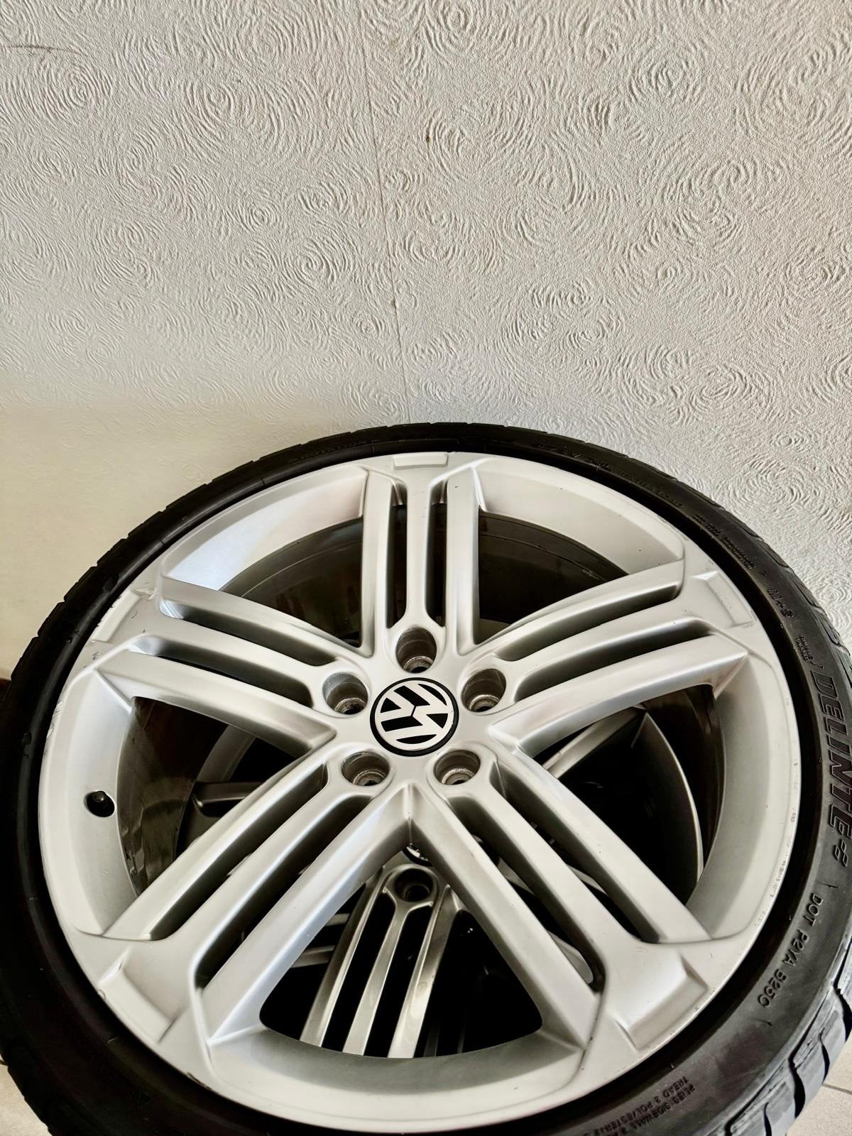 jantes 19 vw Talladega, golf 6R, Autos : Pièces & Accessoires, Pneus et Jantes, Pneus été, 235 mm, 19 pouces