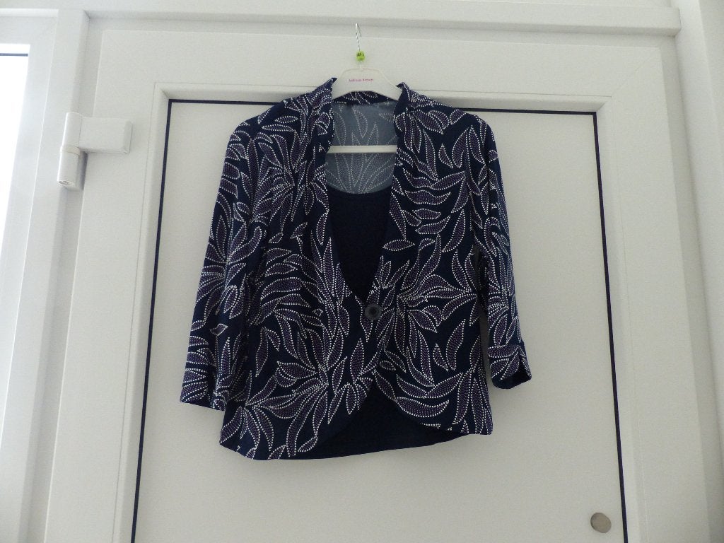 Feestelijke paarse bolero - maat medium, Ophalen of Verzenden, Zo goed als nieuw, Maat 38/40 (M), Paars