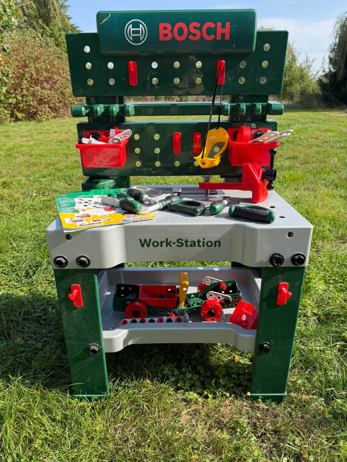 Bosch speelgoed werkbank / Work-Station met veel gereedschap, Ophalen, Gebruikt