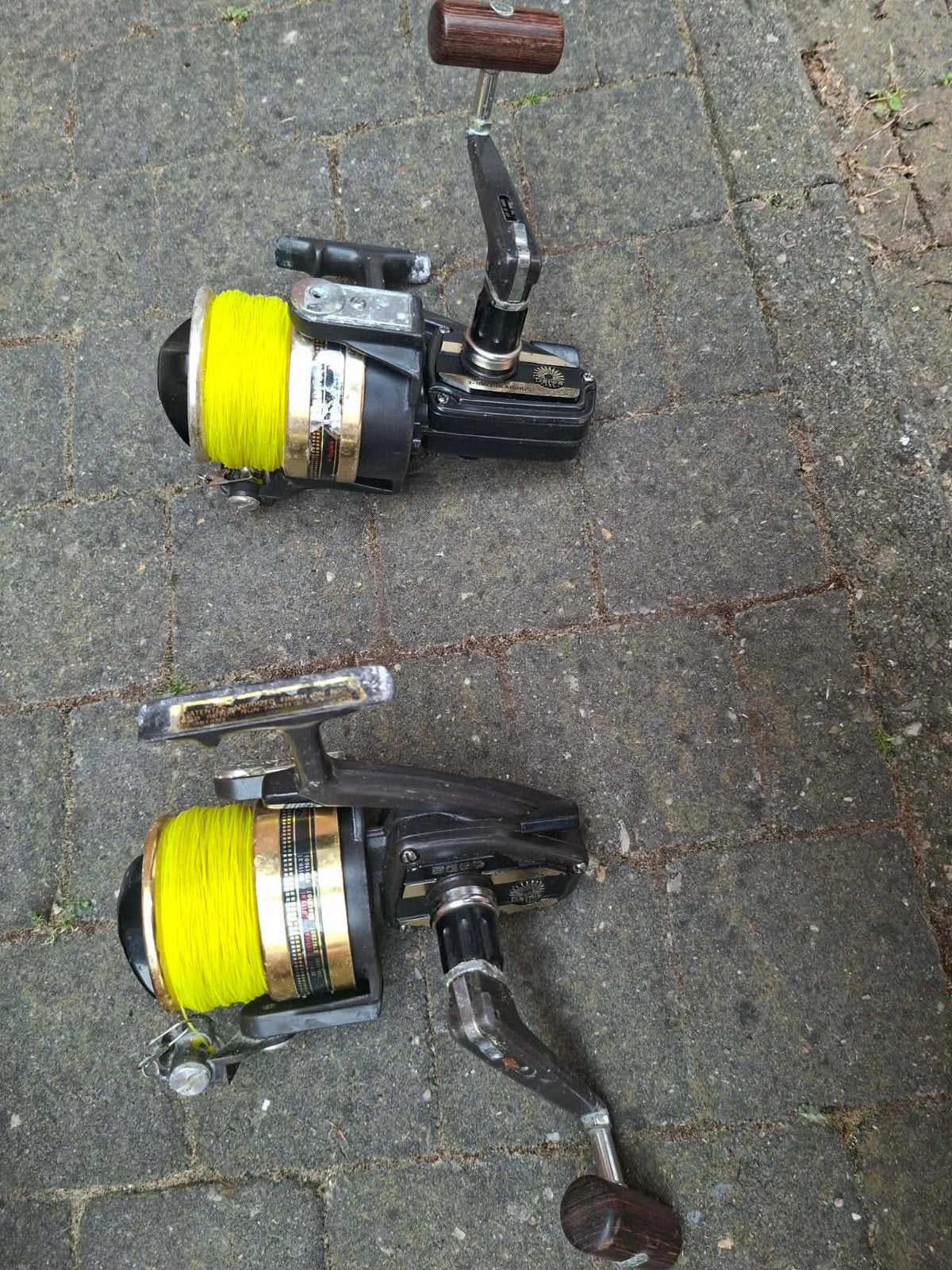 2 bg90 molens, Watersport en Boten, Hengelsport | Roofvissen, Ophalen, Gebruikt, Molen