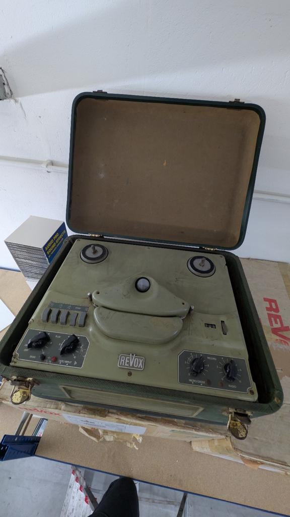 Magnétophone Revox Stereo Willi Studer E36, Audio, Tv en Foto, Bandrecorder