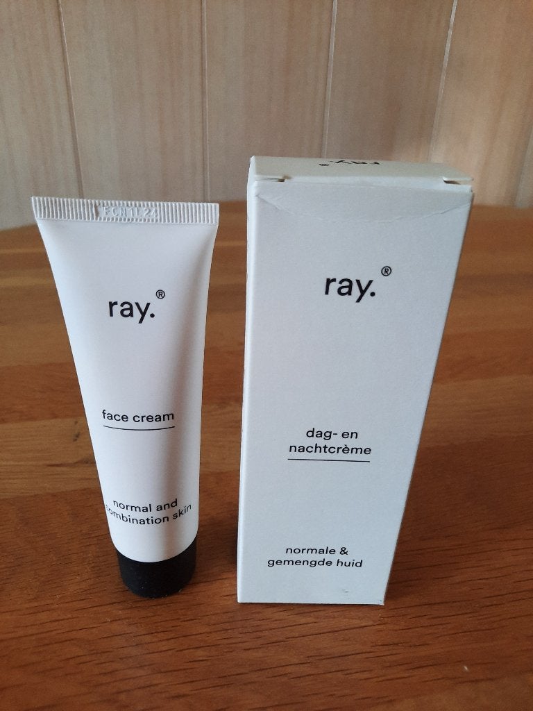 Dag- & Nachtcrème Normale & Gemengde Huid, Handtassen en Accessoires, Uiterlijk | Lichaamsverzorging, Ophalen, Nieuw, Bodylotion, Crème of Olie