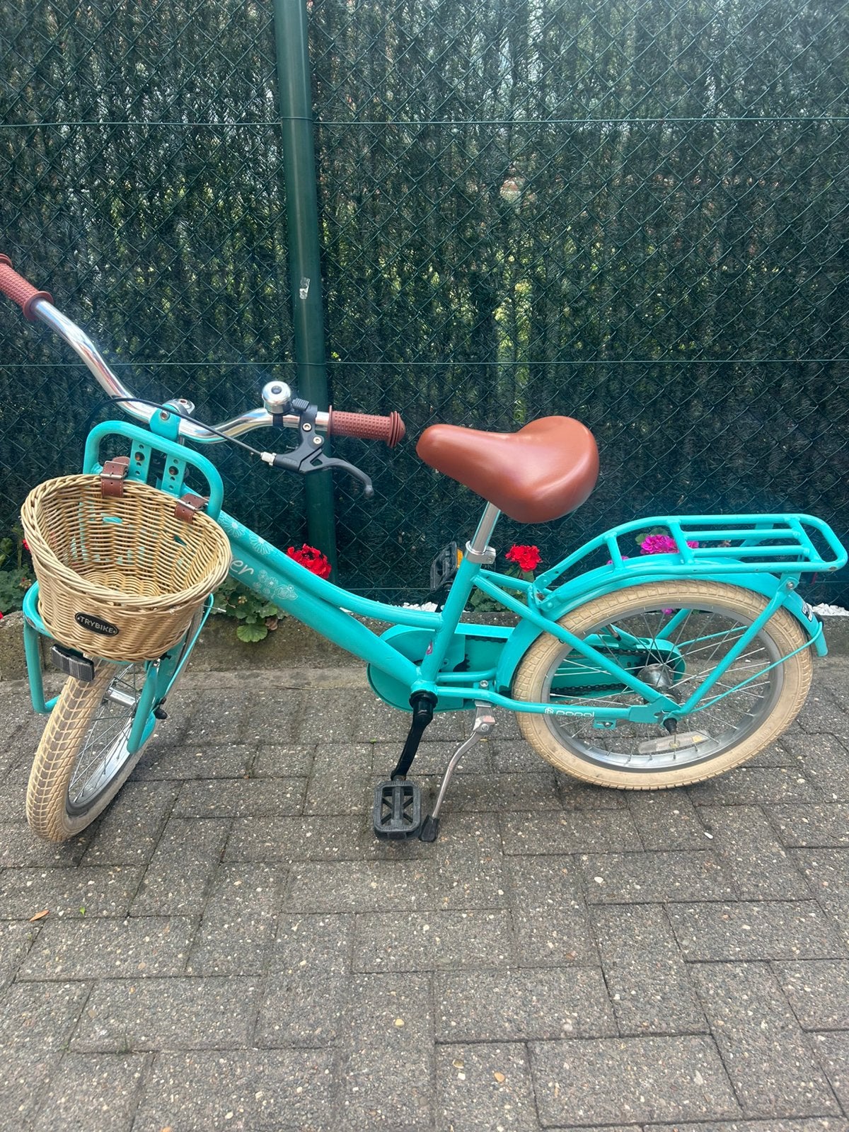 18” meisjesfiets, Fietsen en Brommers, Ophalen, Zo goed als nieuw, Terugtraprem