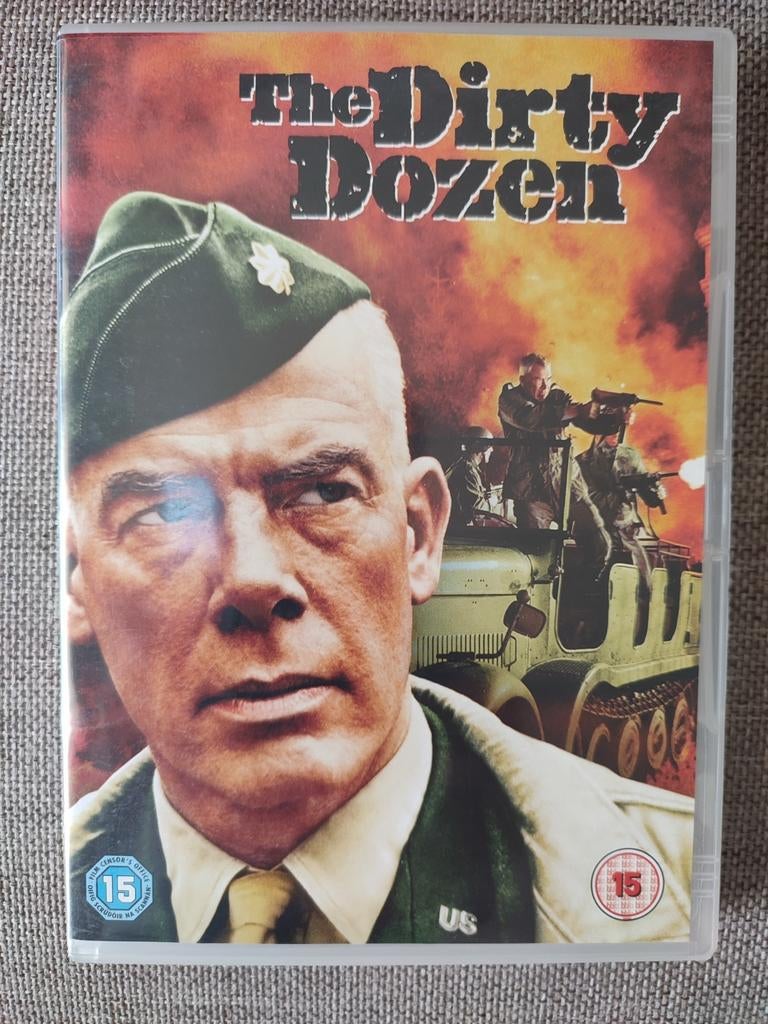 DVD : THE DIRTY DOZEN   (Nederlandse en Franse ondertitels), Cd's en Dvd's, Ophalen of Verzenden, Zo goed als nieuw