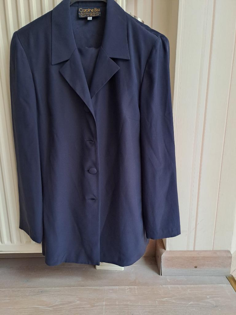 mooi zijden pakje, Kleding | Dames, Maat 38/40 (M), Overige typen, Paars, Ophalen of Verzenden