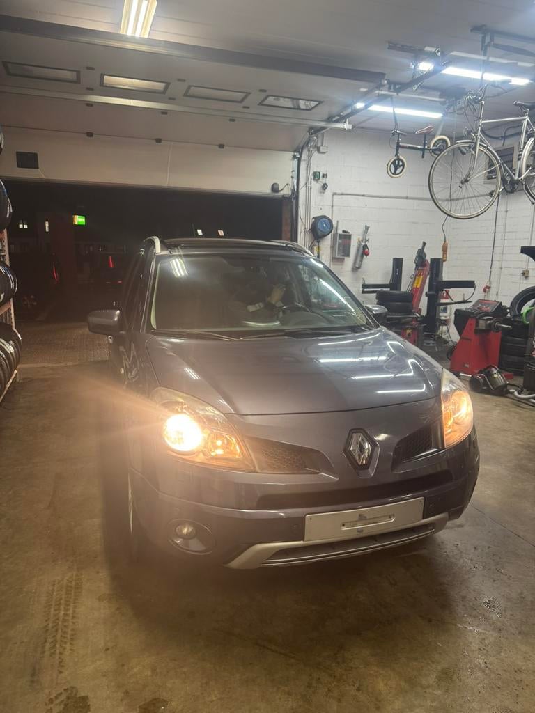 Renault Kaleos//2011/diesel/196dkm// automaat, Autos, Renault, Cuir, Euro 5, 110 kW, Noir